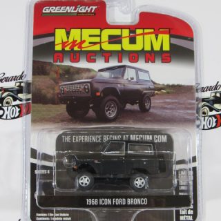 1968 ICON FORD BRONCO MECUM RUCTIONS GREENLIGTH 1:64